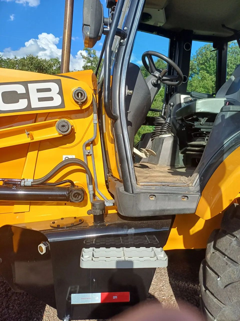 Retroescavadeira JCB 3CX 2022 - Foto 5