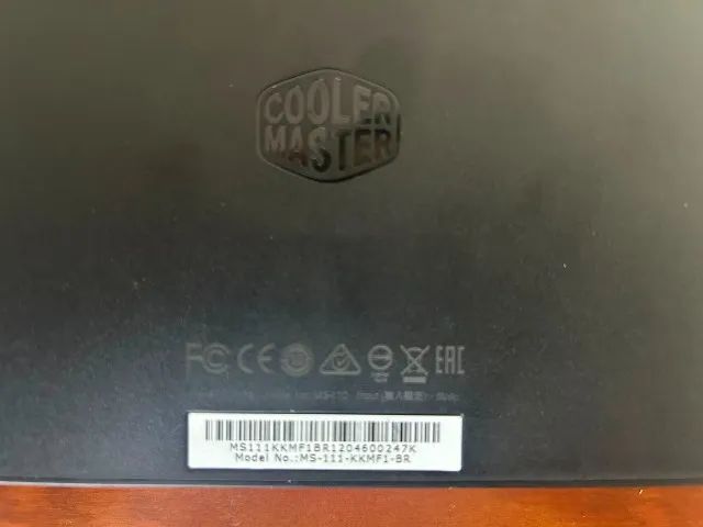 Teclado Cooler Master MS111 RGB Usado - Foto 4
