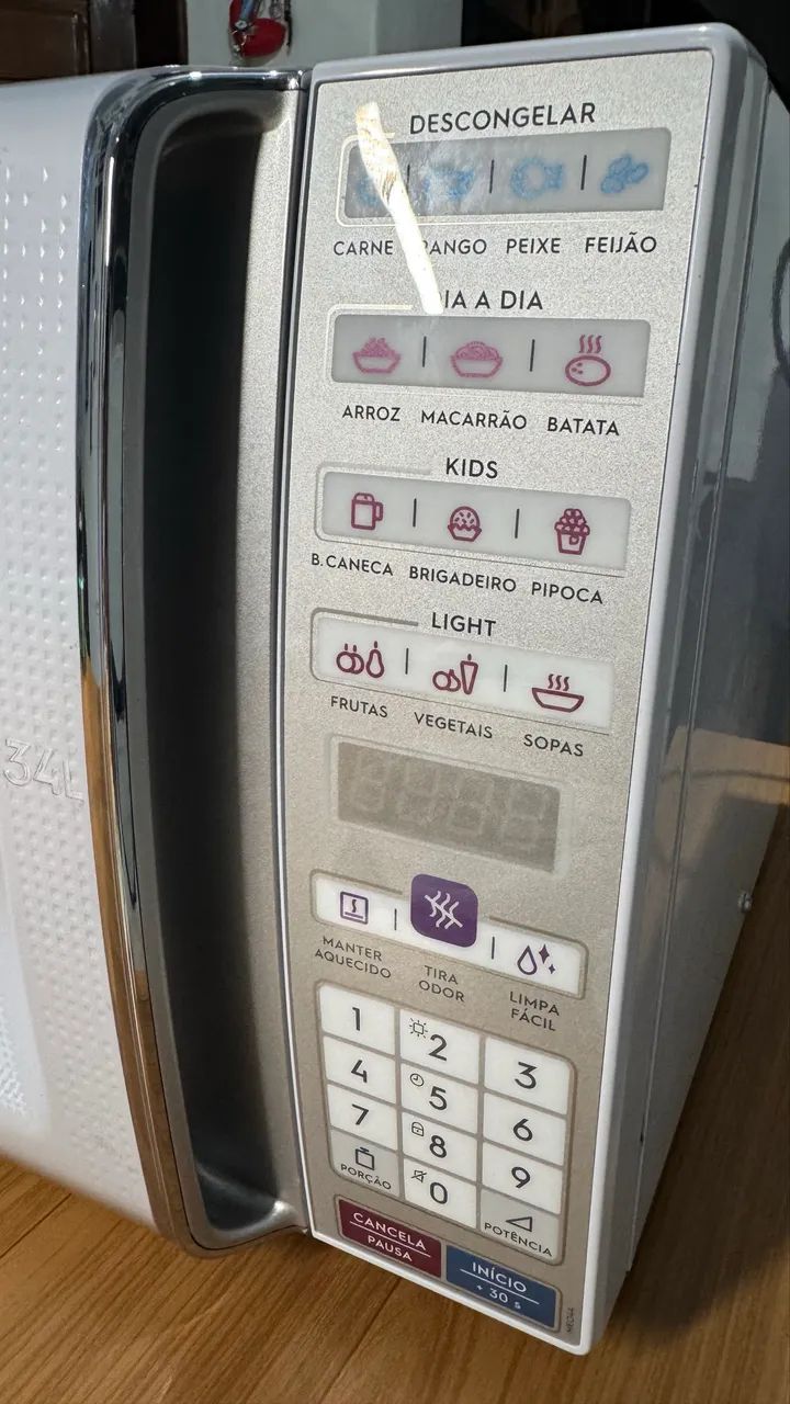Microondas eletrolux em estado de novo - Foto 6