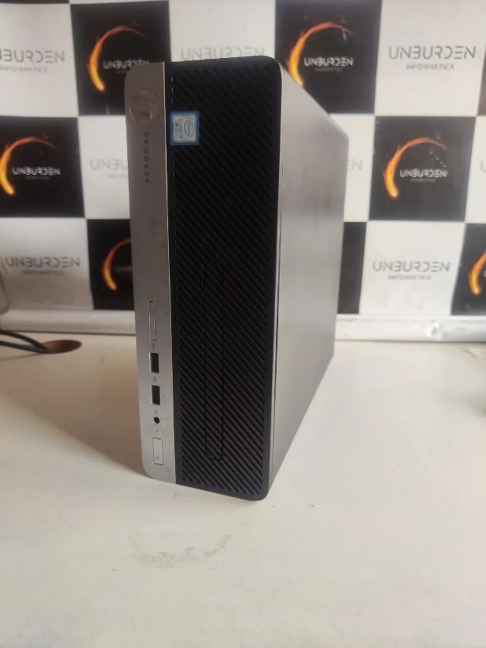 HP PRODESK i3 7th 4gb ddr4 SSD 128gb