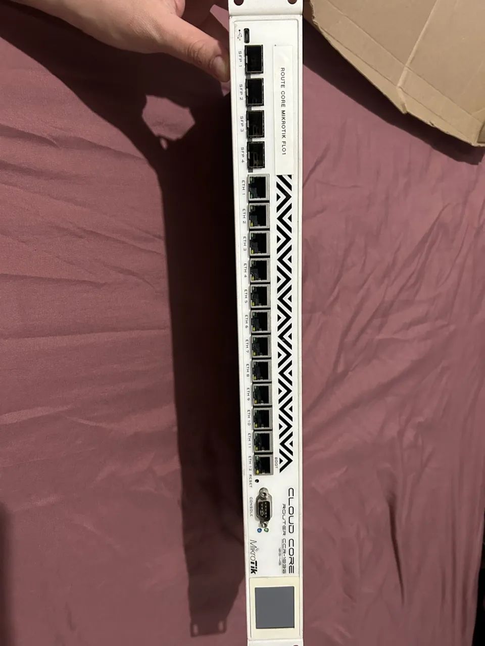 Roteador Mikrotik Cloud Core Ccr1036-12g-4s - Alta Performance  - Foto 5