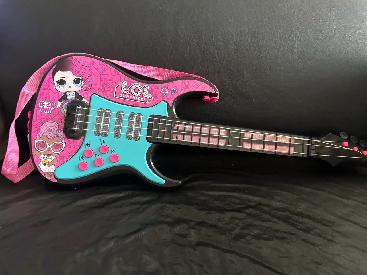 Guitarra eletrônica LOL Surprise
