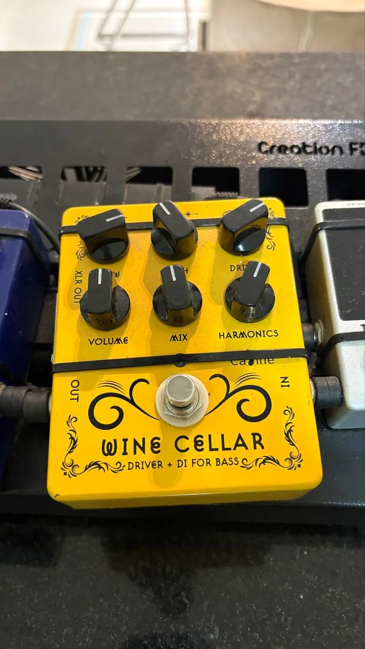 Pedal Board para baixo - Caline