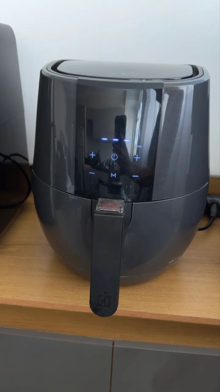 Air Fryer Electrolux por Rita Lobo 3,2L Digital Cinza Experience Com Função Virar 1400W - Foto 3