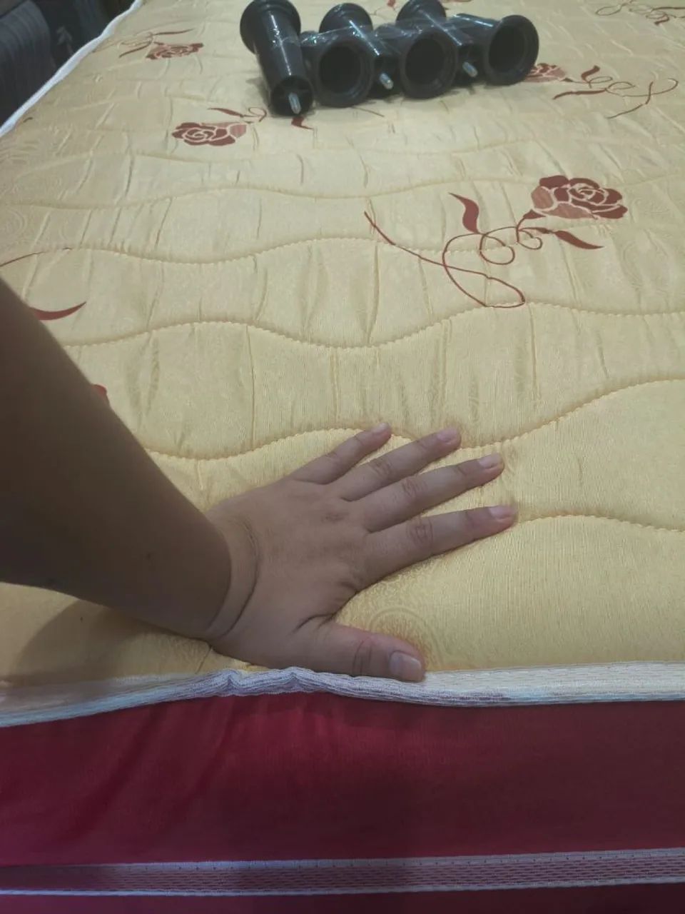 Cama box de molas bonnel (nova)