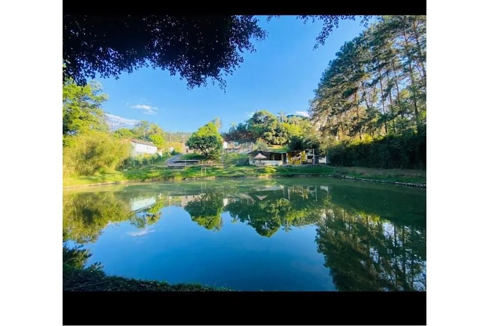Chácara dos Sonhos em Itapevi: Tranquilidade e Conforto - Foto 3
