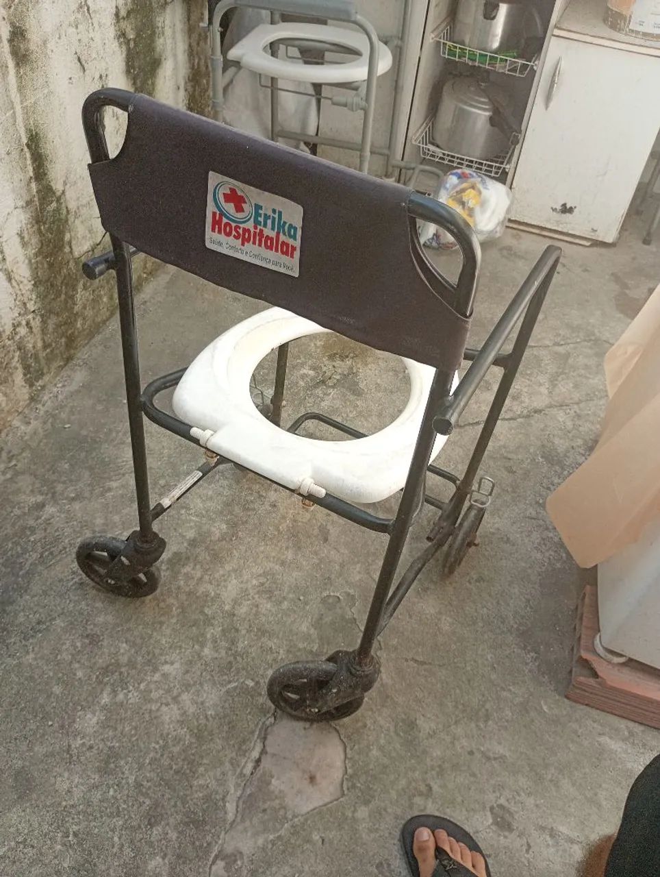 Cadeira de rodas banho - Foto 2