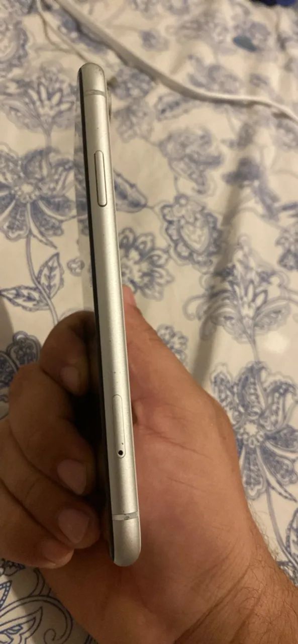 iPhone XR 64GB  - Foto 2