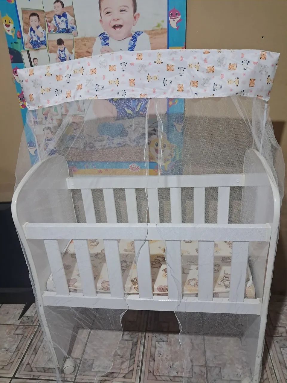 MINI BERÇO COMPLETO - USADO