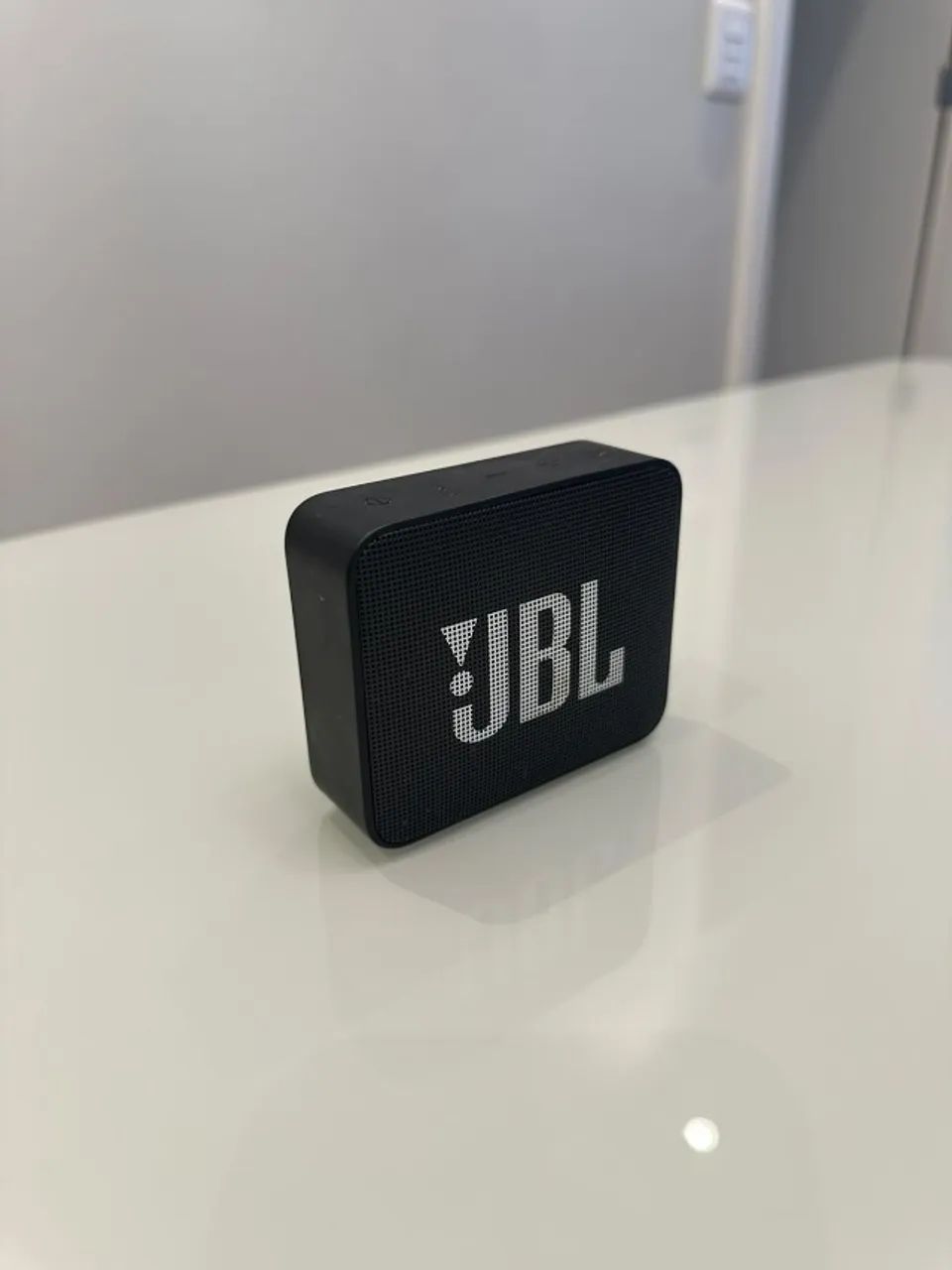 Caixa de Som JBL Go Essential Bluetooth - Preta - Foto 3