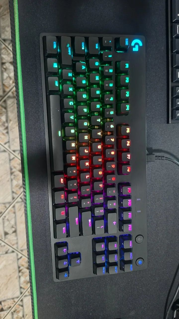 Teclado Gamer - Logitech G PRO - Foto 2