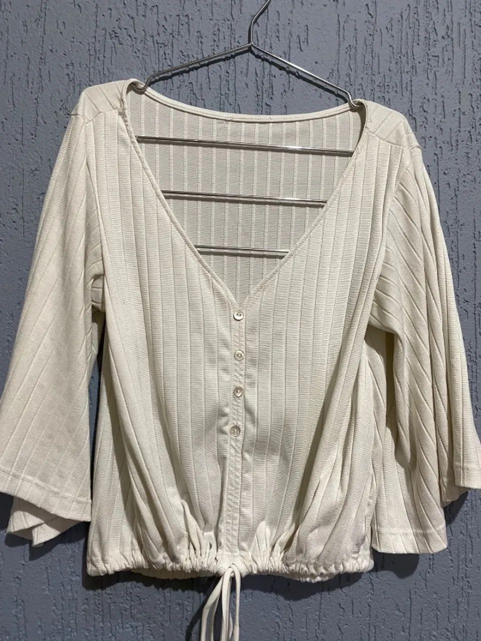 Blusa Bata com Manga 3/4 - Foto 2