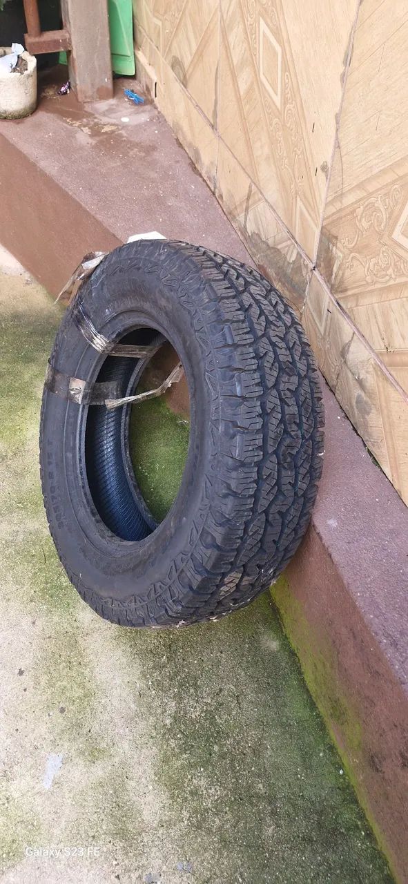 Pneu 205/7015 semperit strada adventure, ideia etc