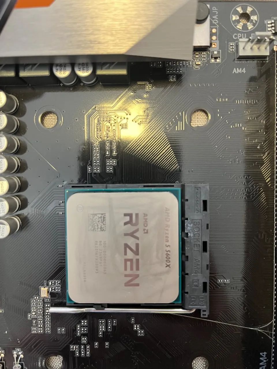 Ryzen 5 5600x + B450 Aorus Elite + 32GB 3200mhz + RTX 4060 8GB - Foto 3