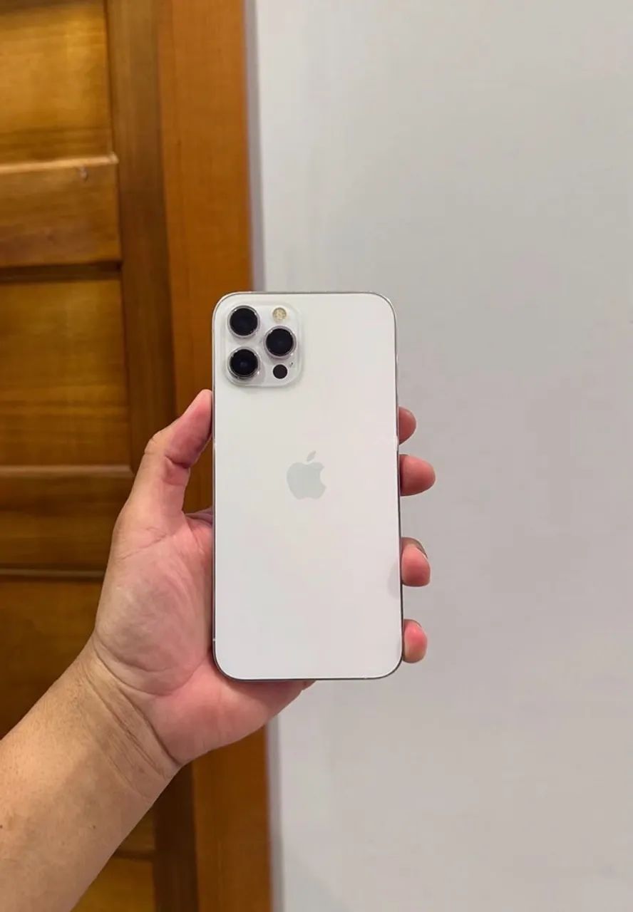 iPhone 12 Pro Max - Celulares e Smartphones - Trobogy, Salvador