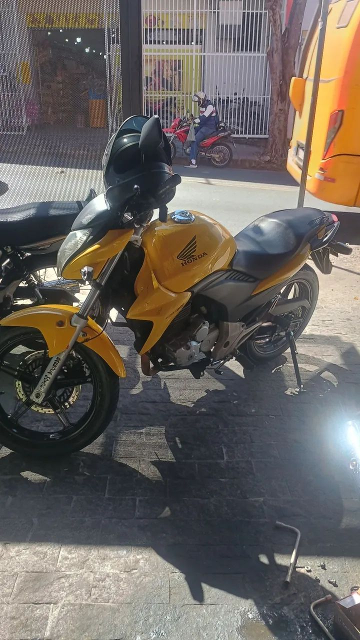 Cb300