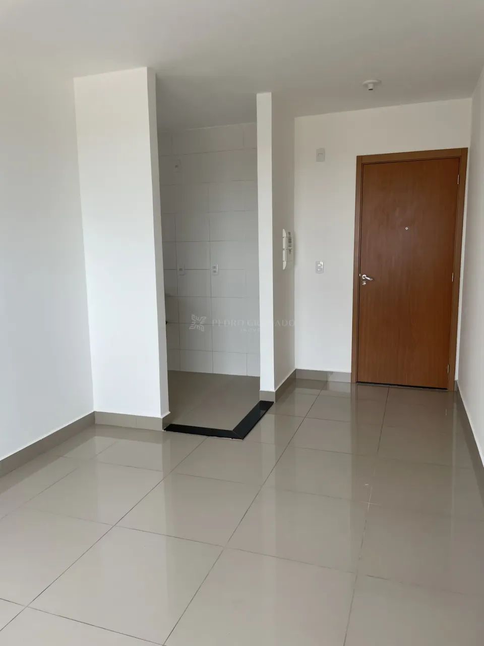 Apartamento com 02 Dormitórios - Jardim América - Foto 2