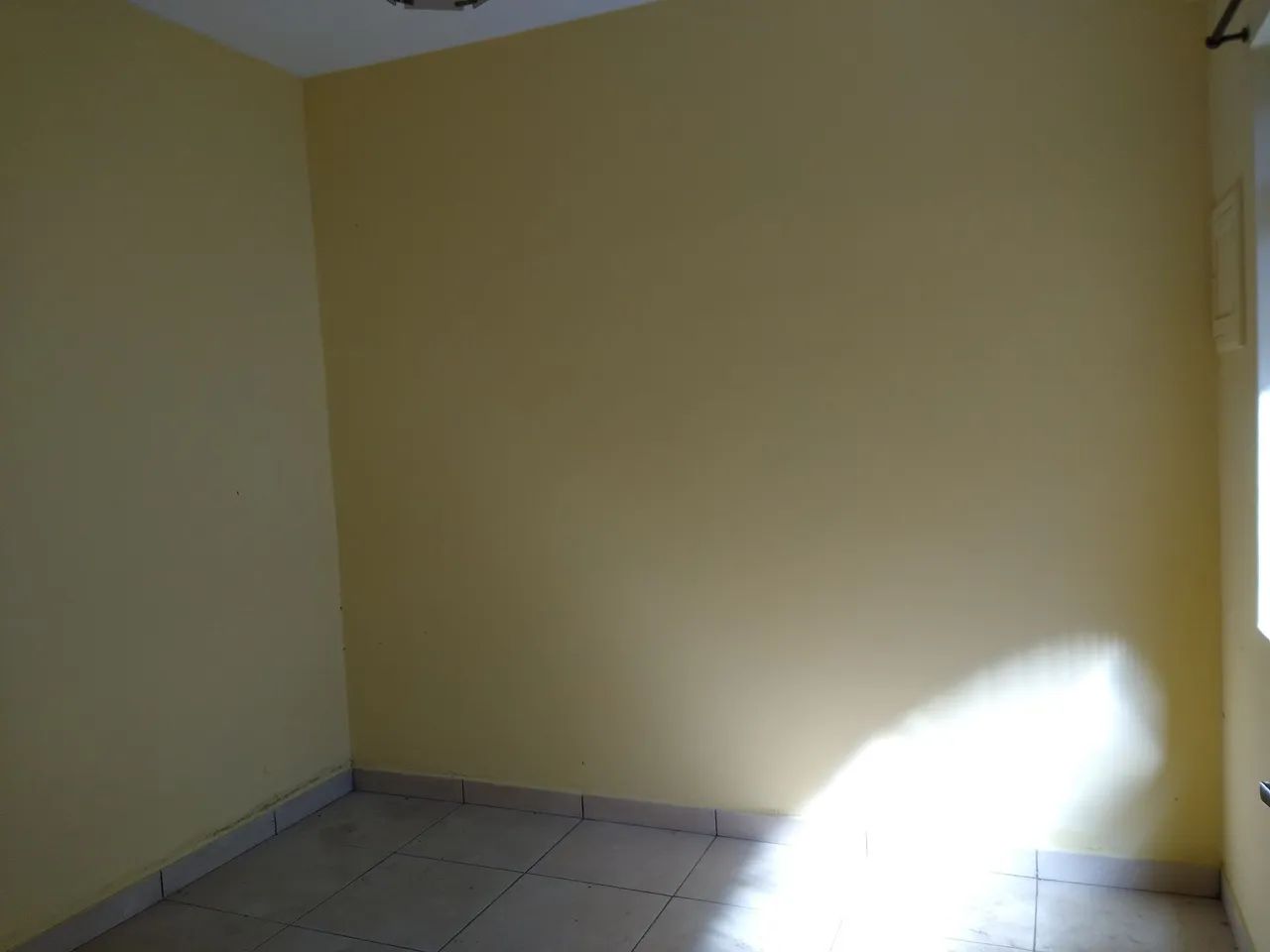 Casa térrea de fundos com 1 dormitório  - Foto 4
