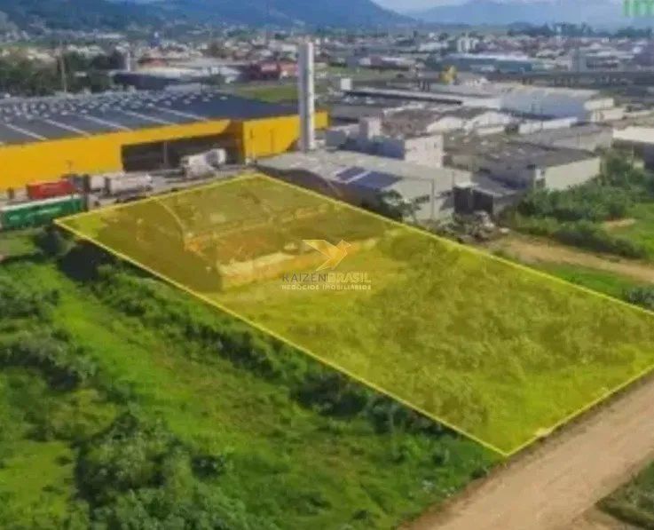 Venda de Galpão com Excelente Localização e Terreno em Tubarão - SC - Foto 4