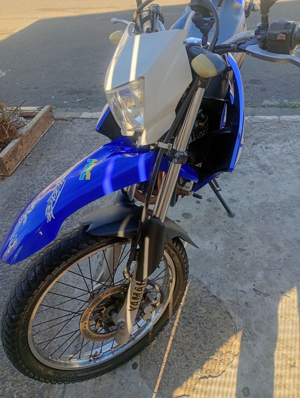 LANDER 2012 AZUL 250cc - Foto 2