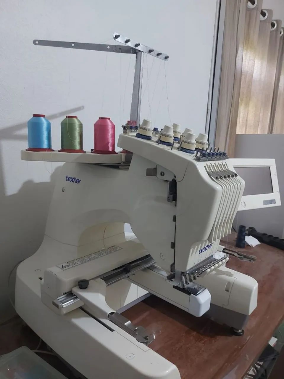 Embroidery Machine408459607792035842