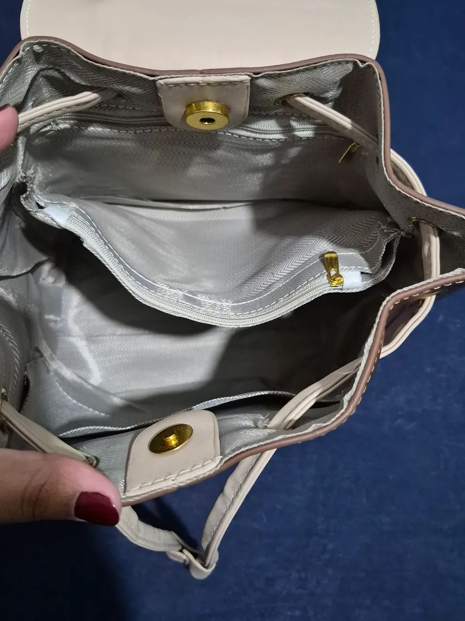 Mochila de costas pequena. - Foto 4