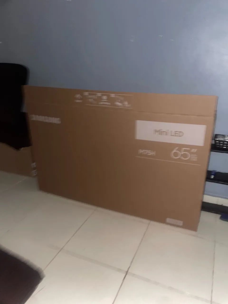 TV 65 mini led na caixa - Foto 2