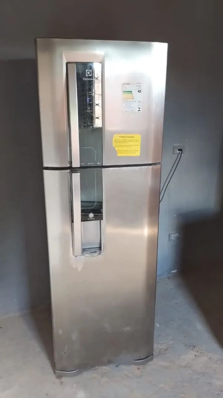 GELADEIRA 