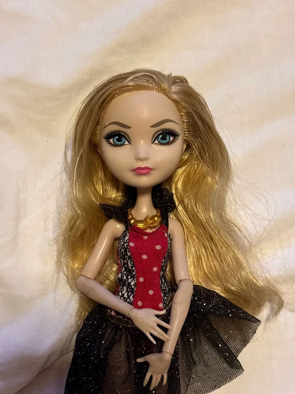 ever after high - apple white mirror beach