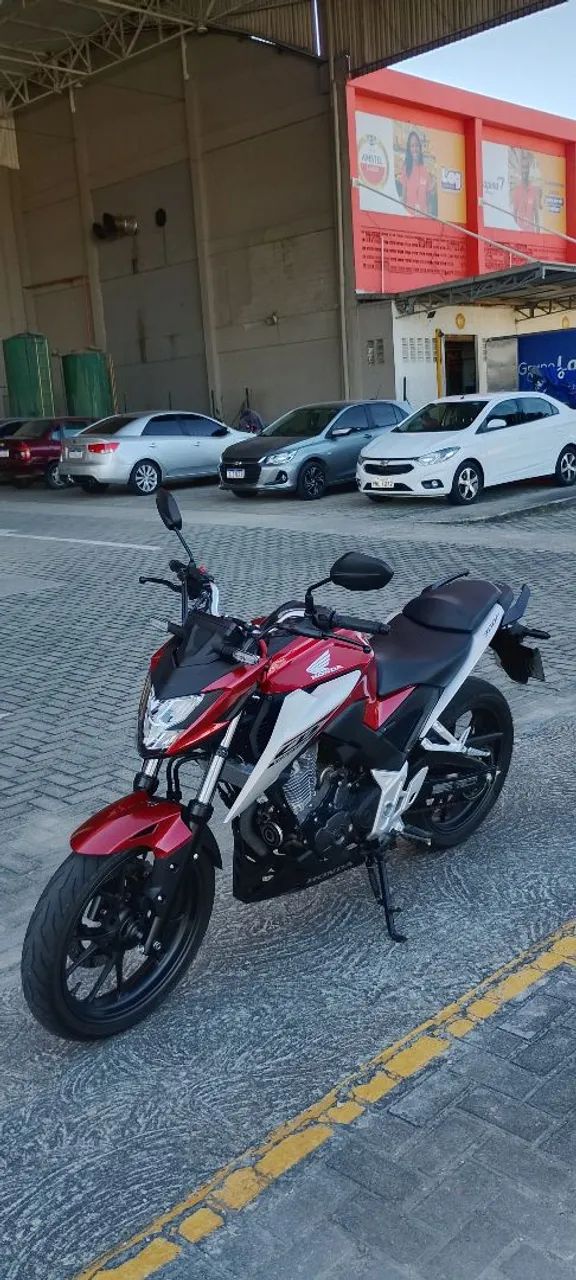 CB300F 2026 Super Nova - Foto 4