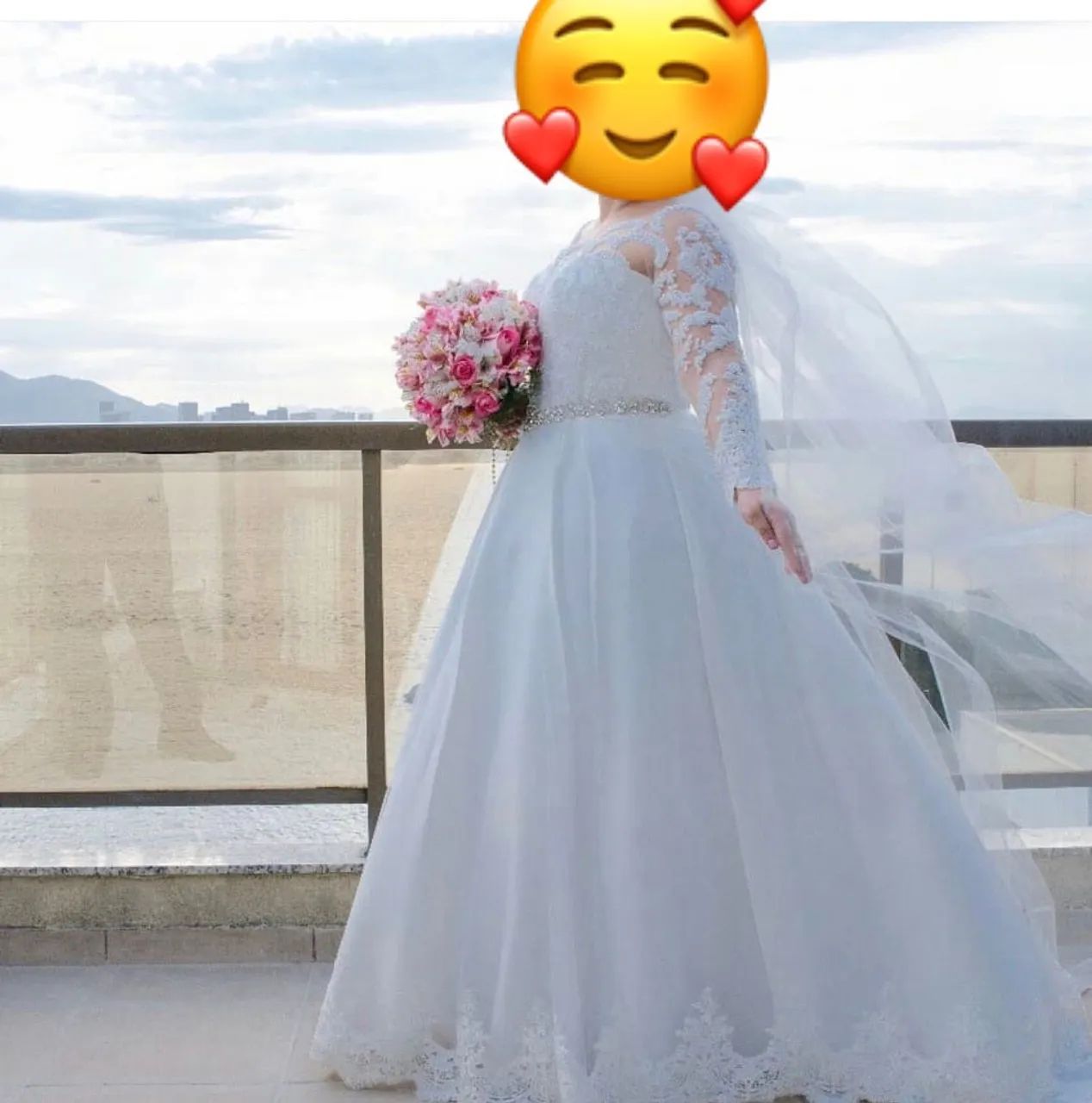 Vestido de noiva com renda e bordado cor marfim - Foto 5