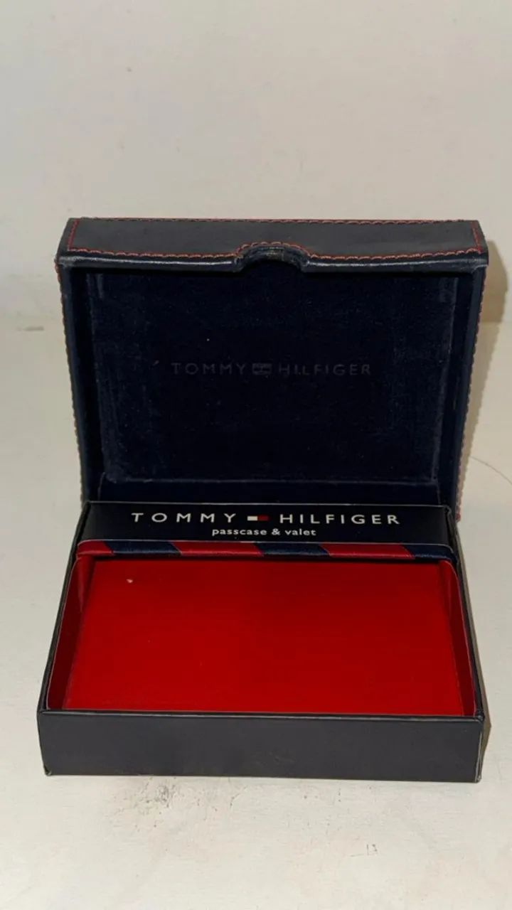 Case Carteira Tommy Hilfiger Original - Excelente Estado - Foto 4