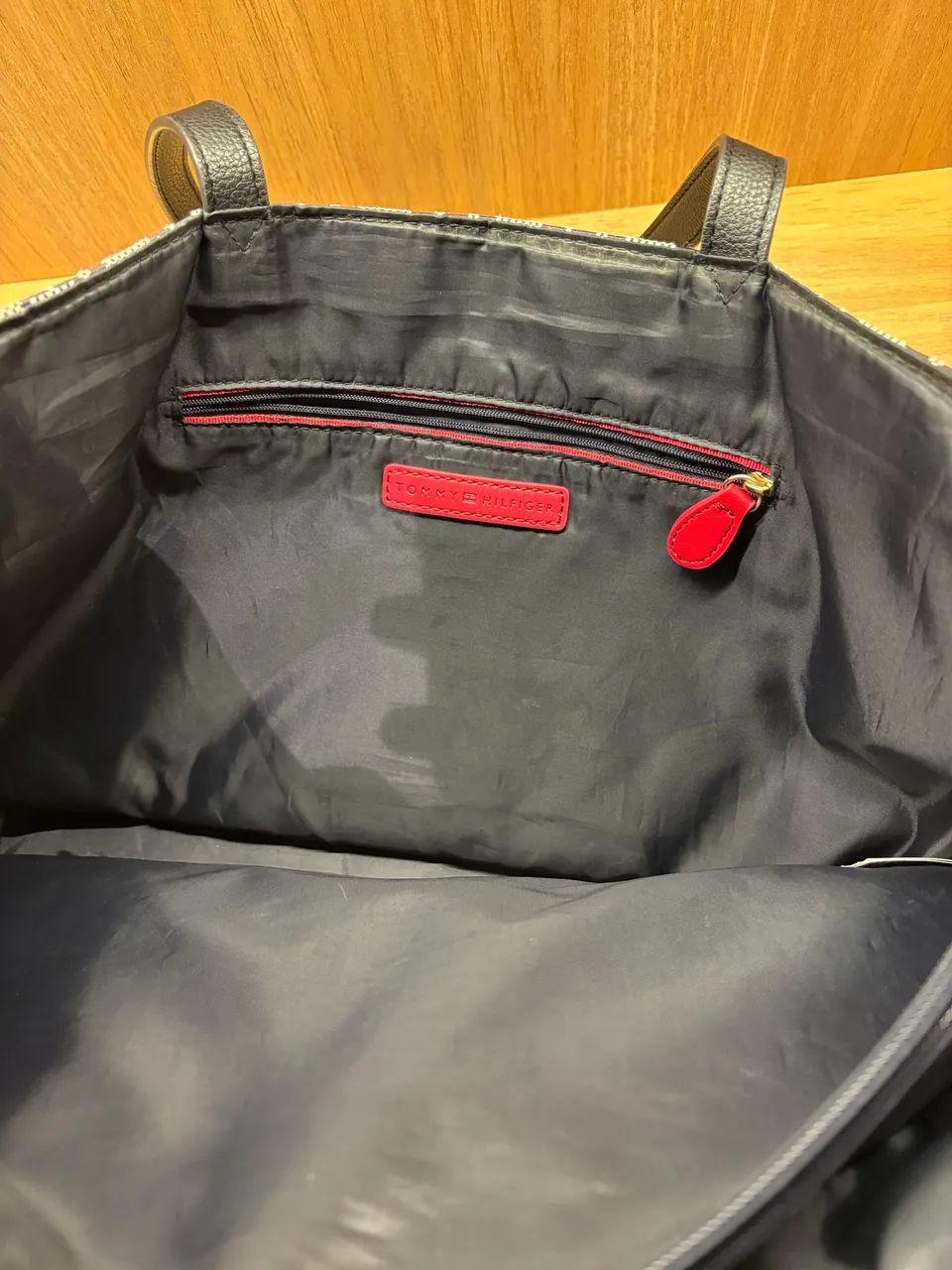 Bolsa Tommy Hilfiger original  - Foto 3