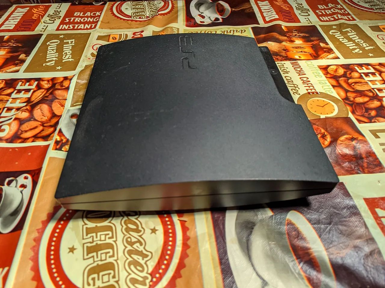 PlayStation 3 (PS3) Desbloqueado Com Jogos - Foto 2