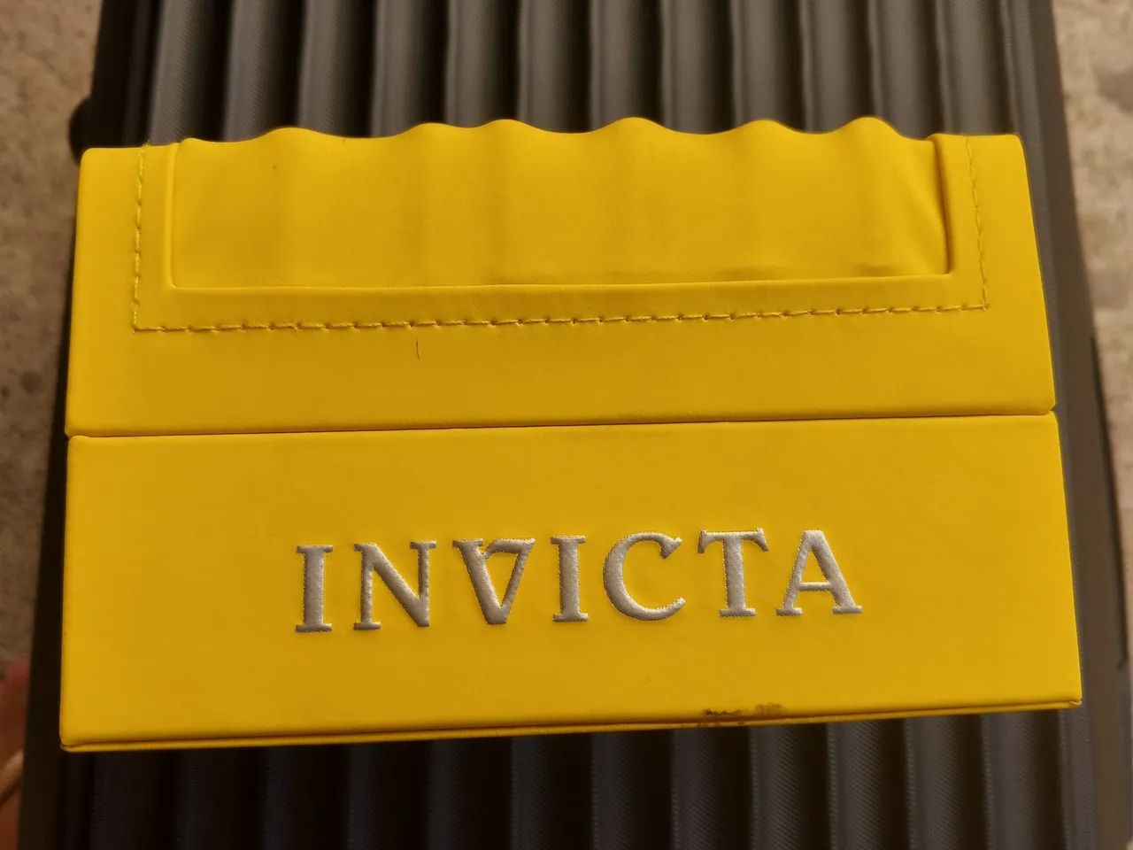 Relógio invicta