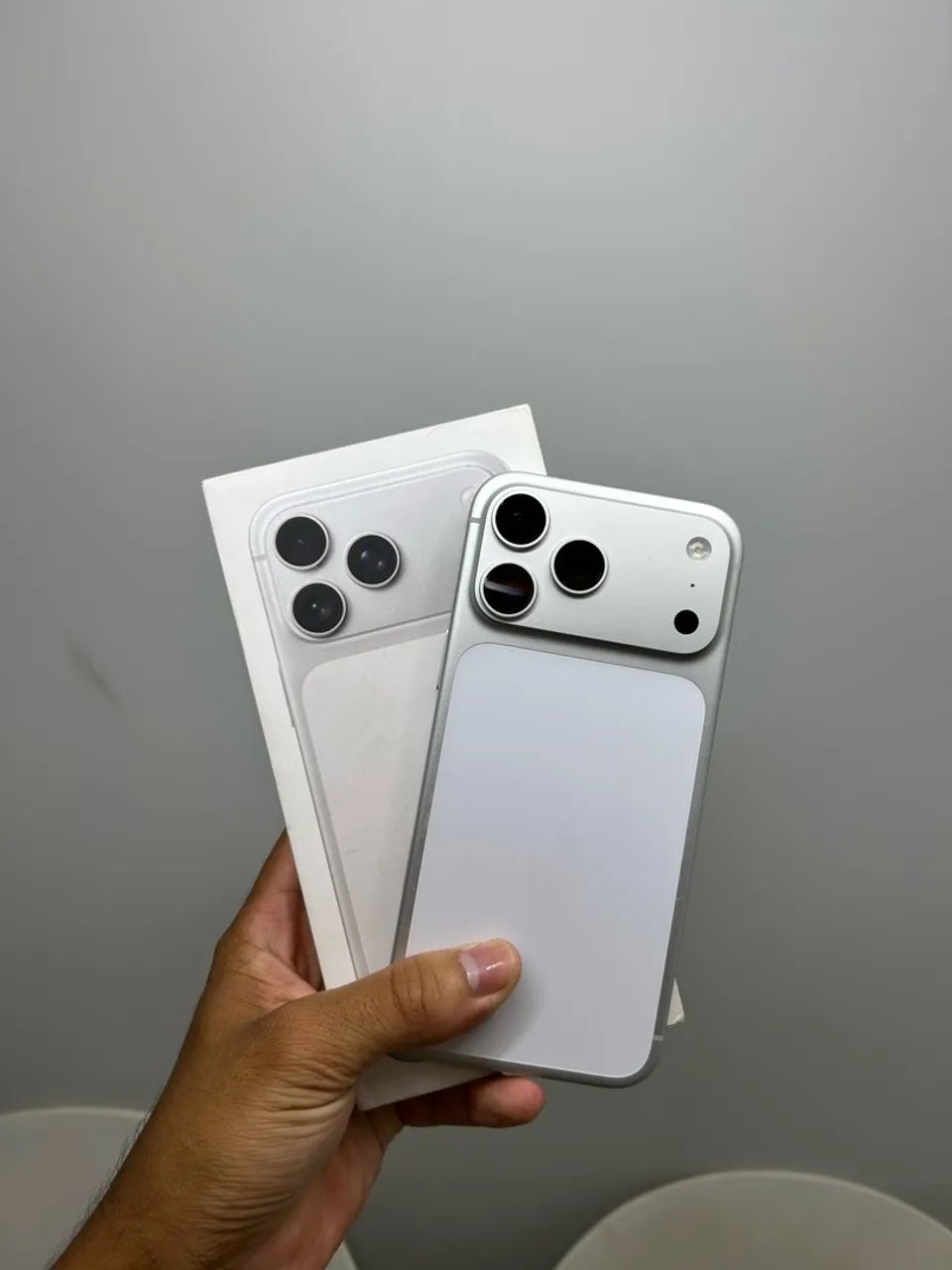 iPhone 17 pro max 256GB 100% 