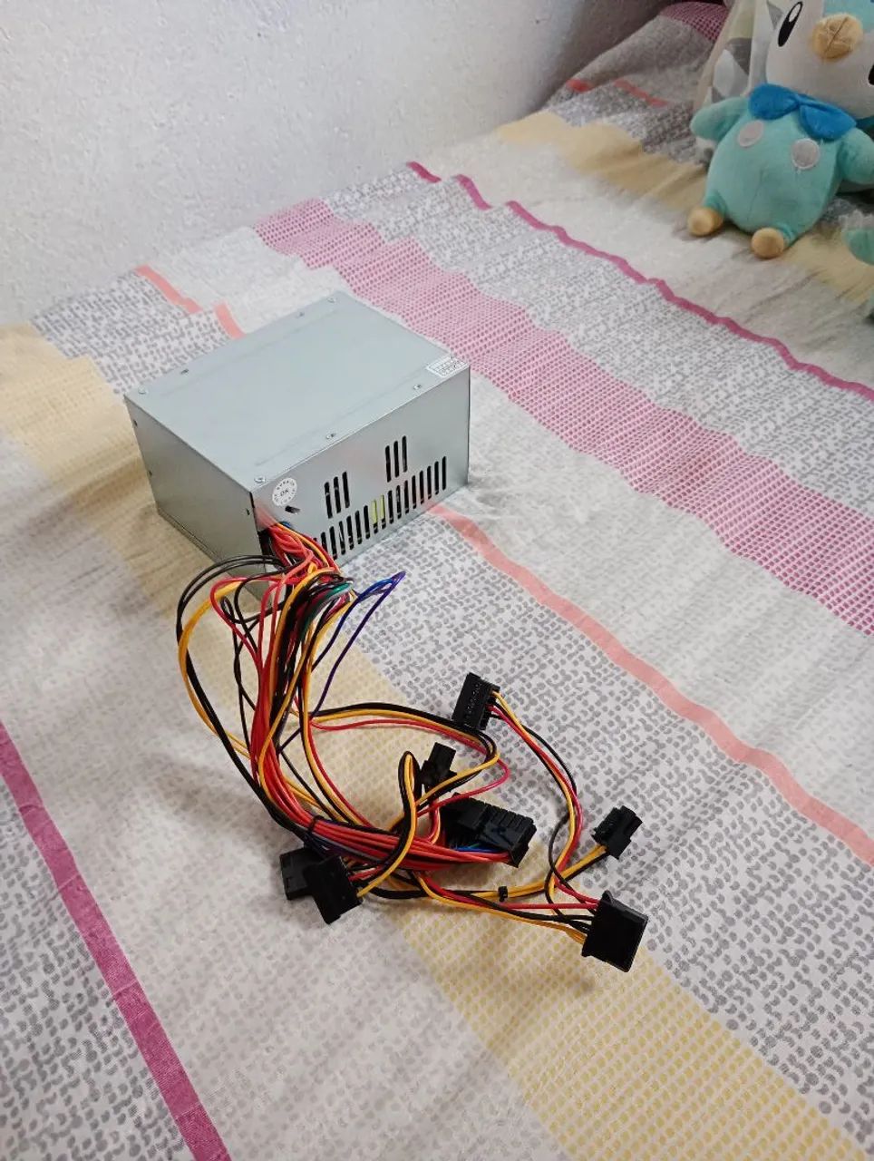 Fonte ATX 200W - Usada em excelente estado