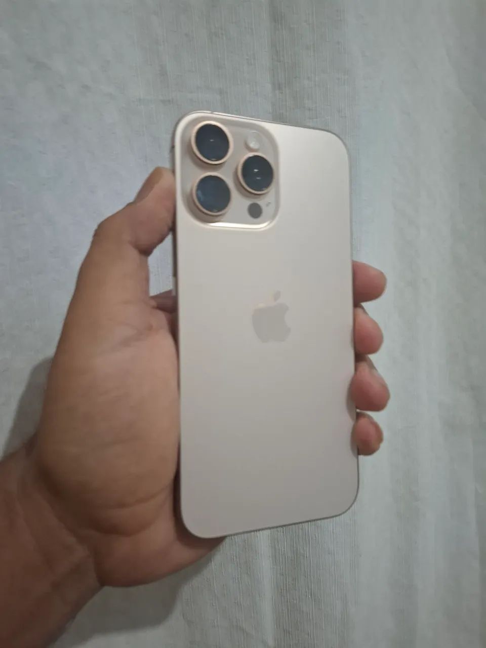 IPhone 16 Pro Max Desert 