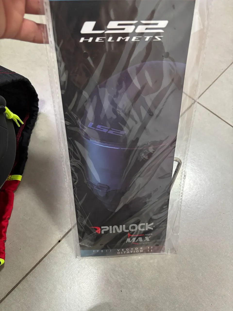 Selling unused LS2 Vector 2 helmet65606299013122122