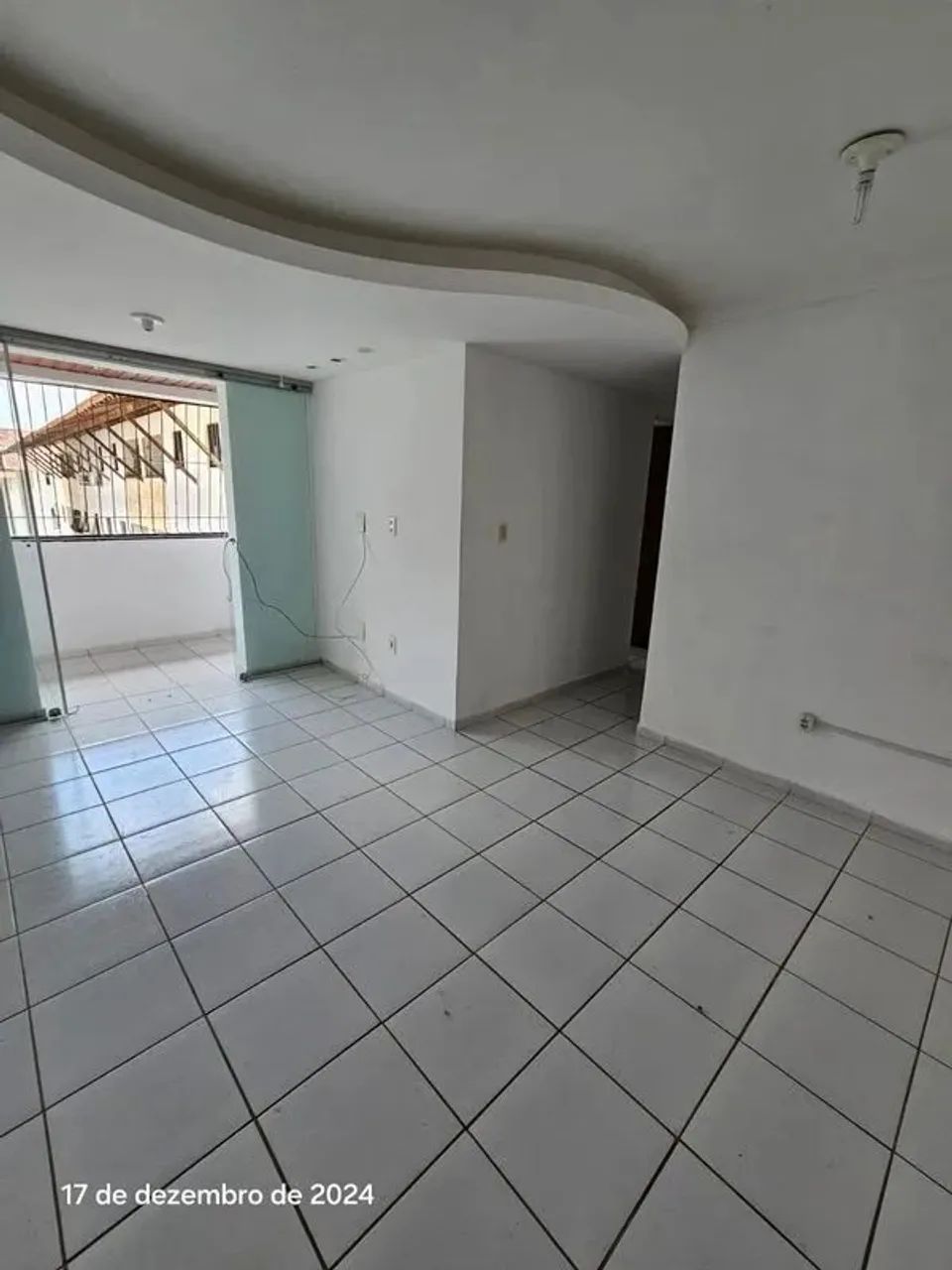 Apartamento com 2 Quarto(s) e 1 banheiro(s) para Alugar, 50 m² por R$ 899 / Mês - Foto 2