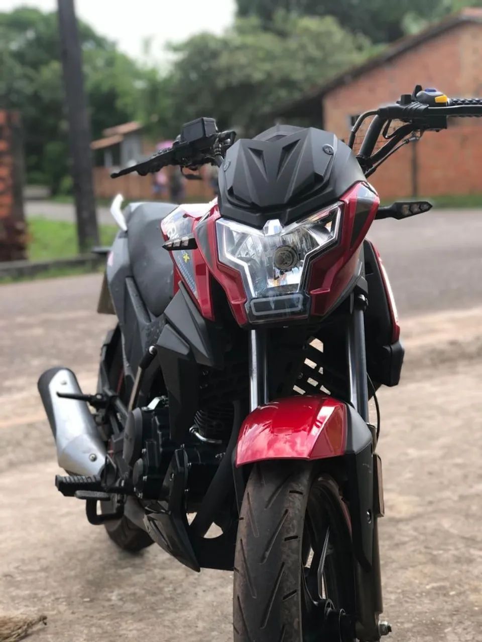 Vendo uma moto