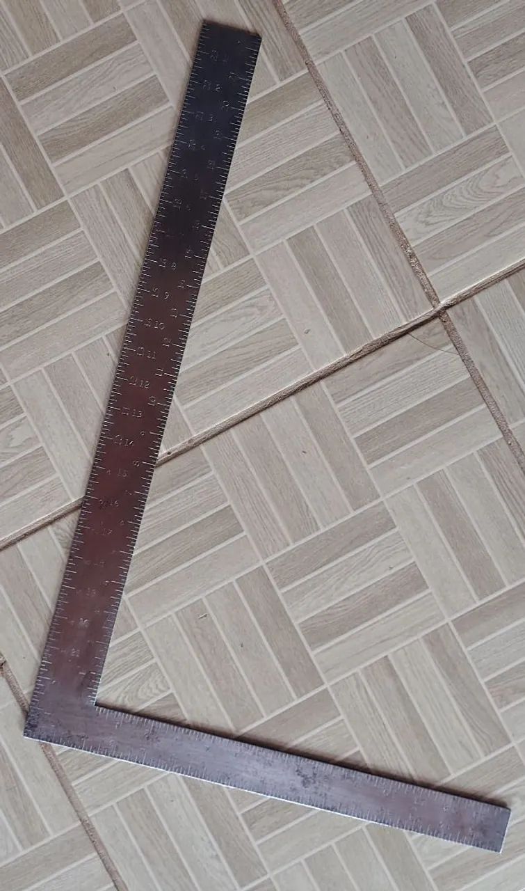 Esquadro de aço 24" Stanley 45 600 mede em milímetros e polegadas carpinteiro pedreiro - Foto 2