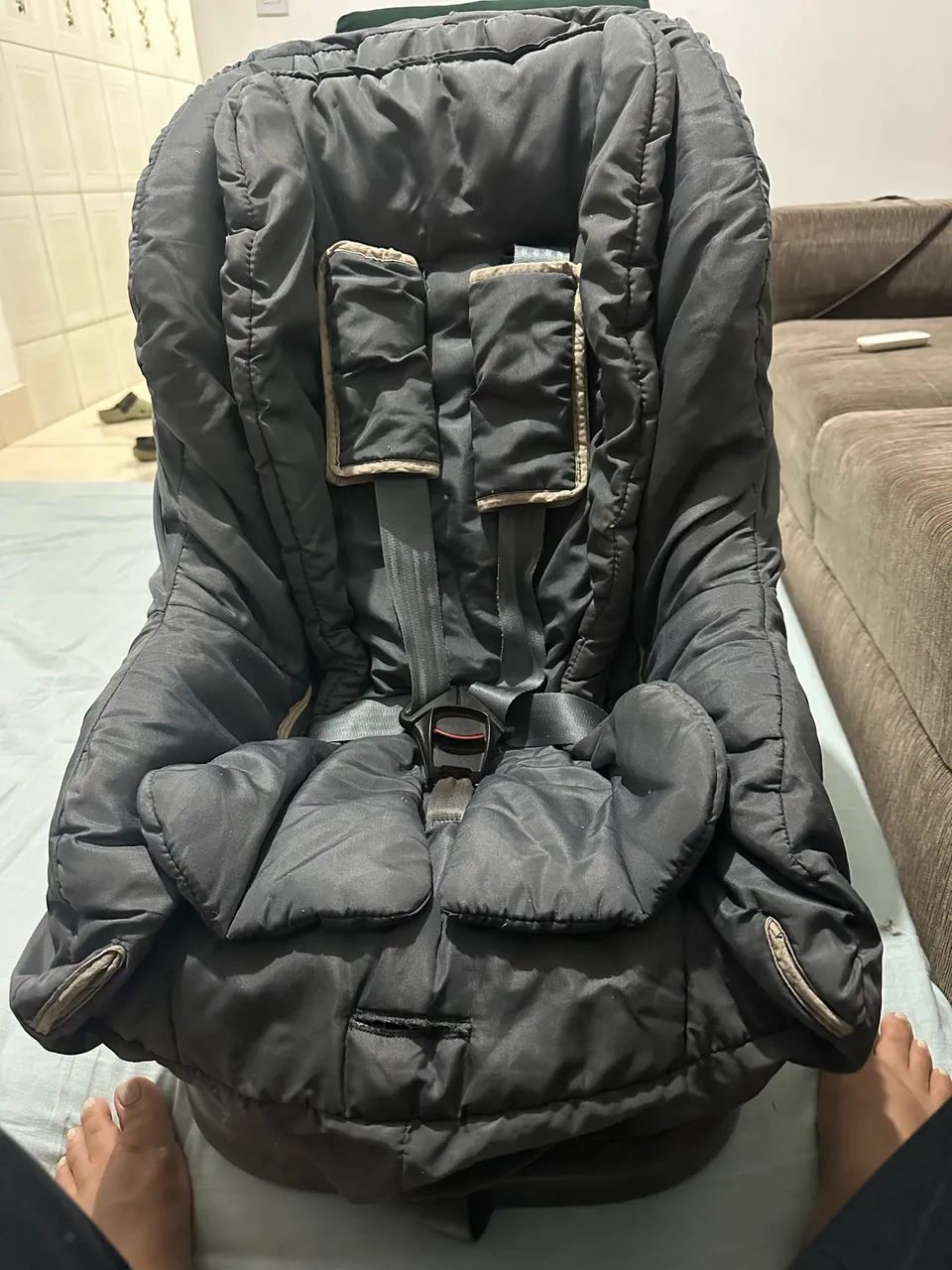 Cadeirinha para carro modelo Voyage