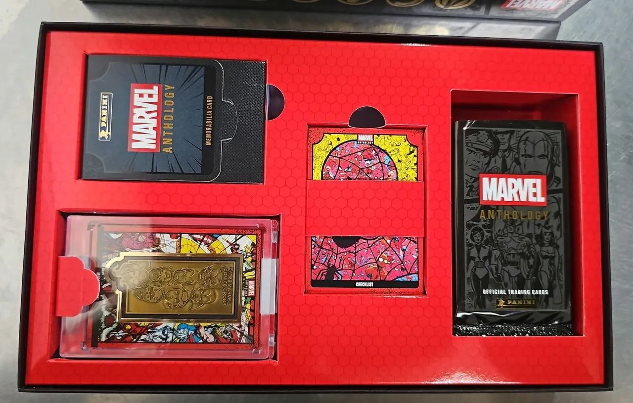 Box Panini Marvel Anthology Tcg Edição Limitada Cards - Foto 2