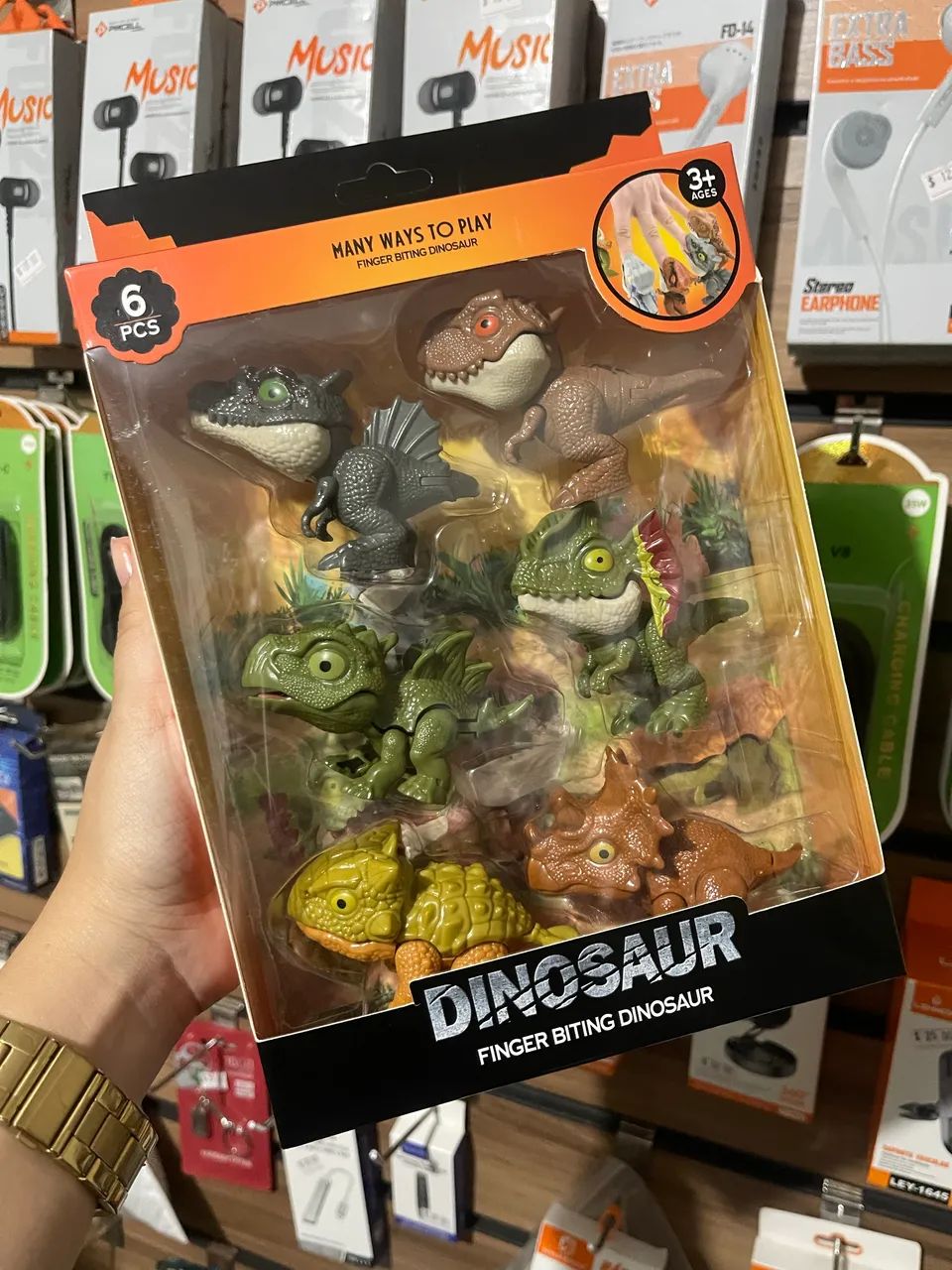 Kit com 6 dinossauros