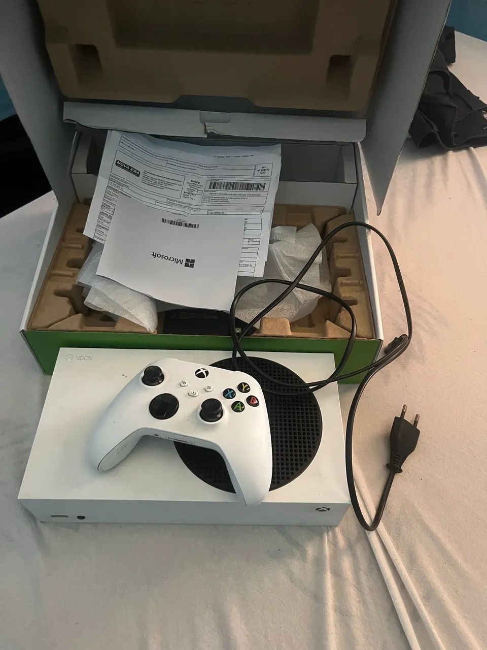 Xbox série s- com caixa e nota fiscal - Foto 2