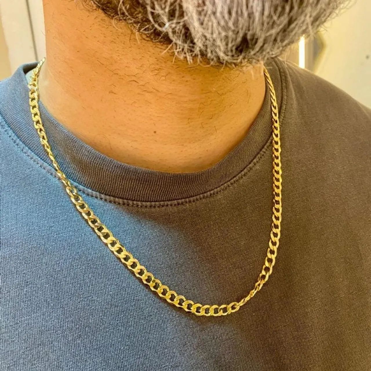 corrente e pulseira banhadas a ouro 