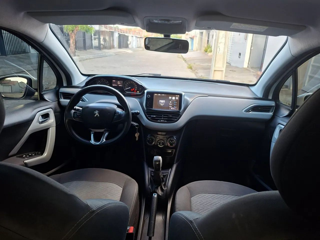 Peugeot 208 Active/active Pack 1.5 Flex 8V 5P 2015 - Foto 5