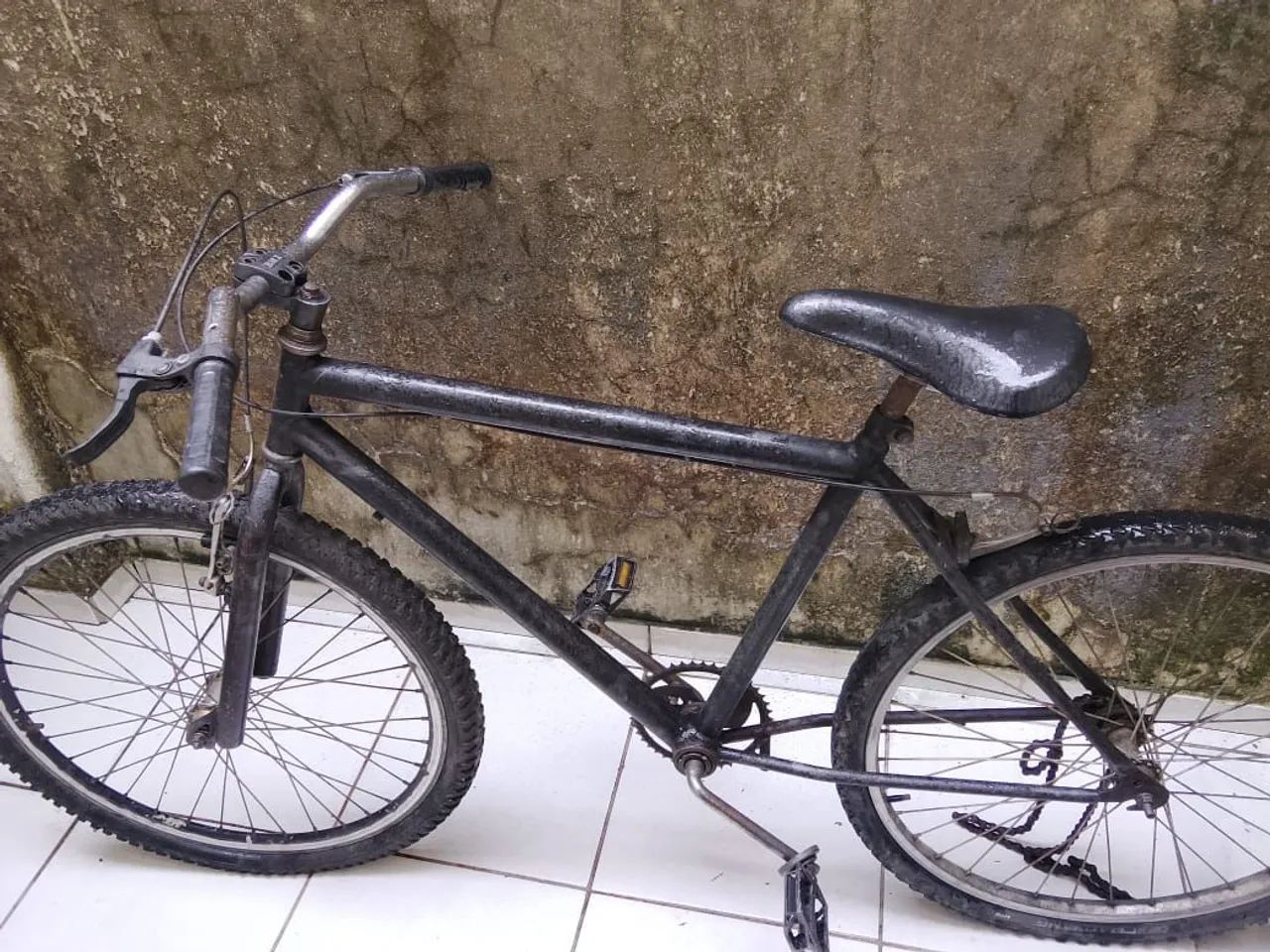 Vende se bicicleta 