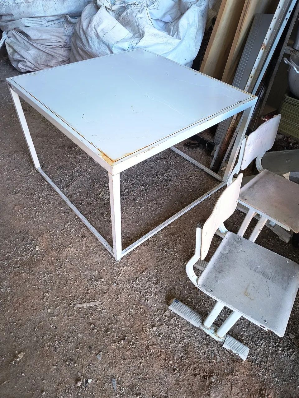 Mesa de ferro 90 x 90 x 60  - Foto 2